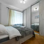 Very Quiet Flat In The Old Town
