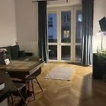 Odolanska Apartment Stary Mokotow 62M2