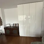 Stylish Central Apt, Palace View