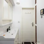 Metro Raclawicka Comfy Apartment By Bookinghost