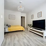 Cozy Stay City Center Apartment Warsaw