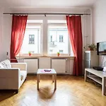 Elegant Apartment Ordynacka