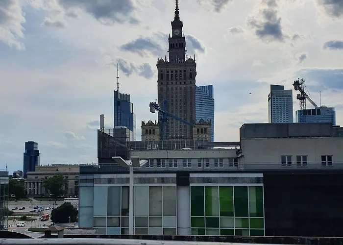 Ohmyhome Zlota Colors