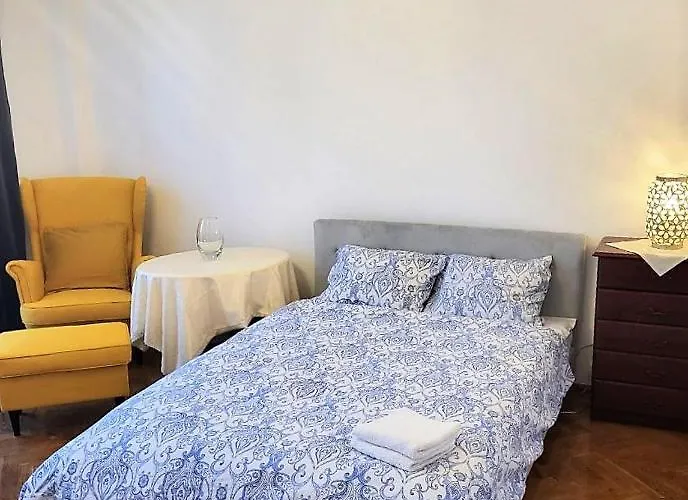 Koszykowa Rooms Near Warsaw Central Station