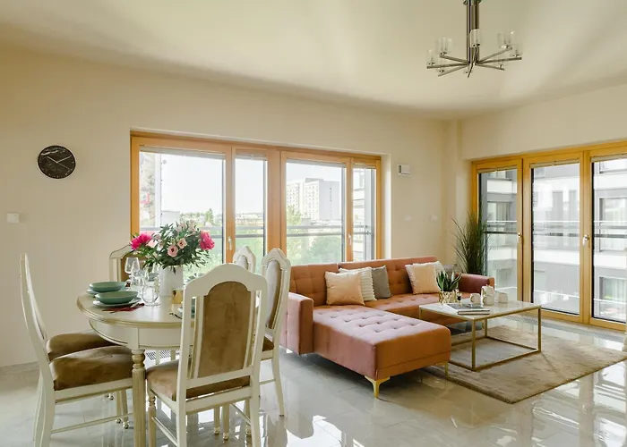 Lumina Premium Apart Near Mennica Residence