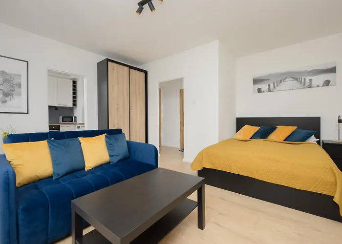 Bright Studio For 4 People In Warsaw By Noclegi Renters