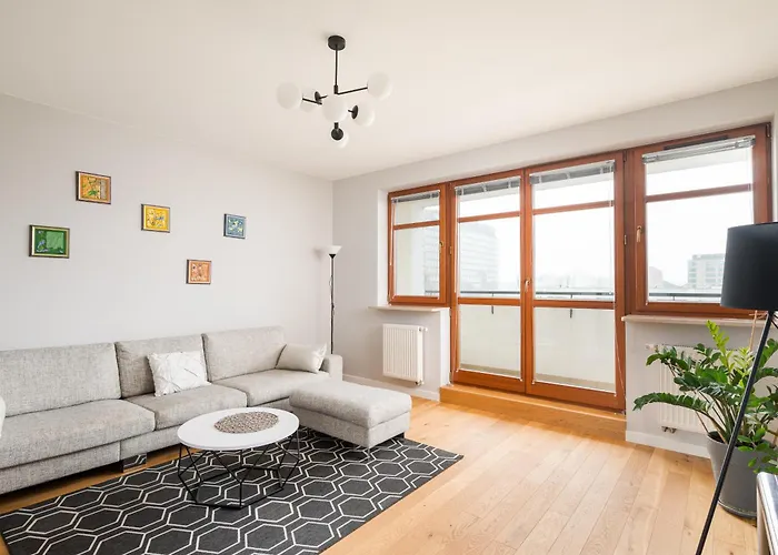 Metro Wilanowska Deluxe Apartment