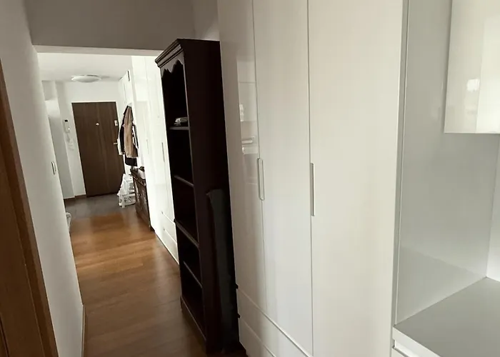 Stylish Central Apt, Palace View
