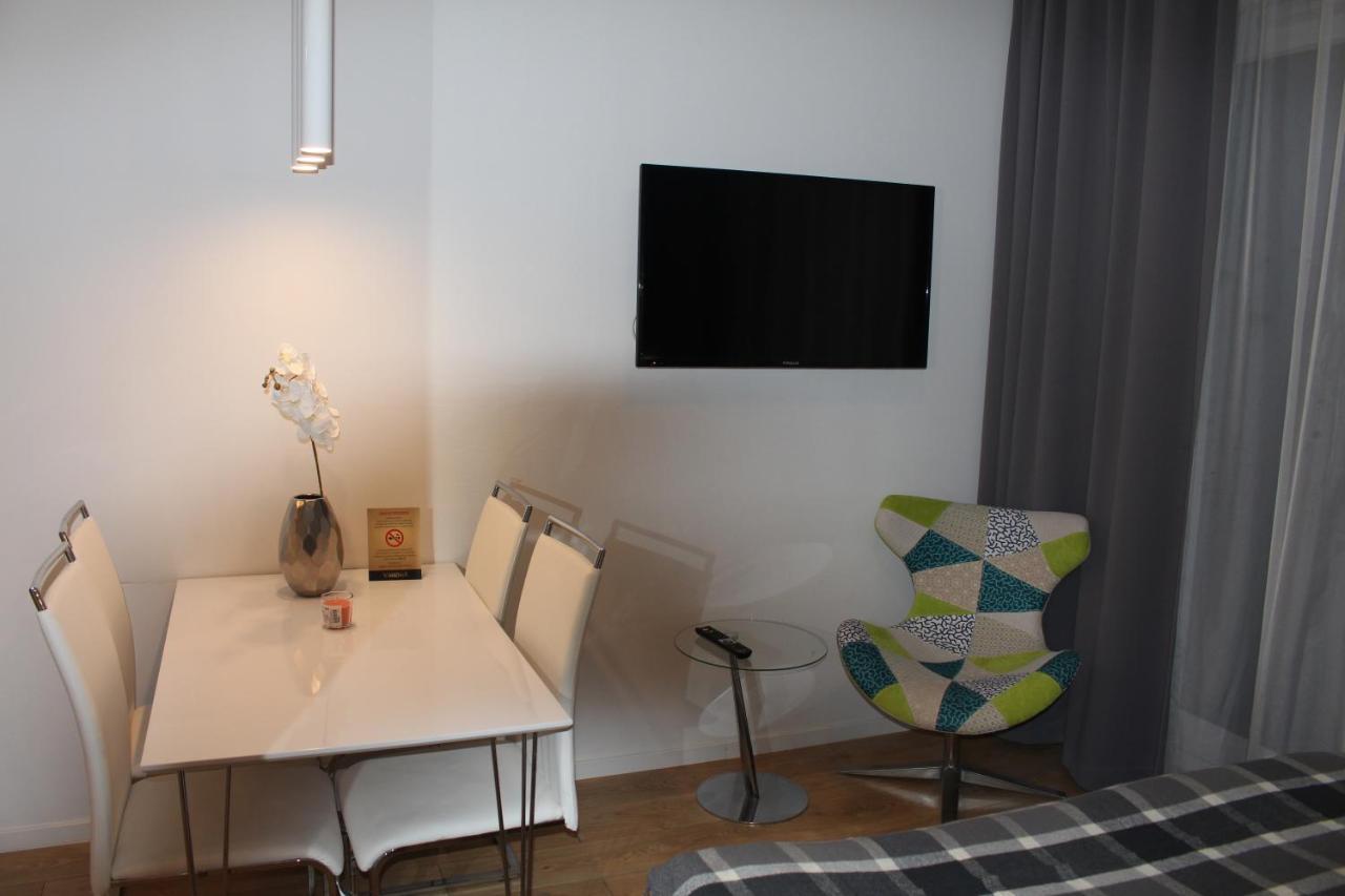 Apartament Kasprzaka Street