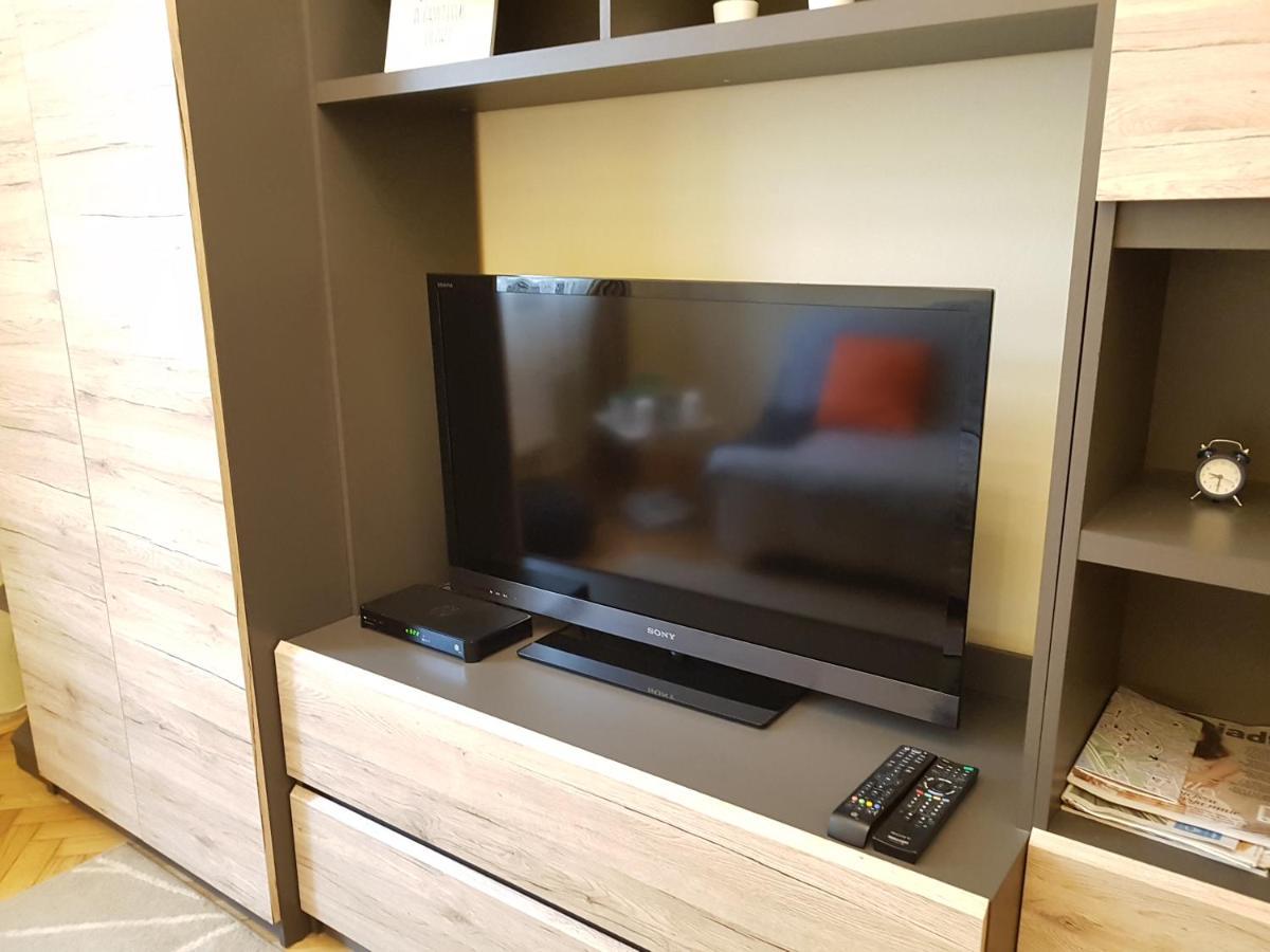 Apartment Lwowska 8 *
