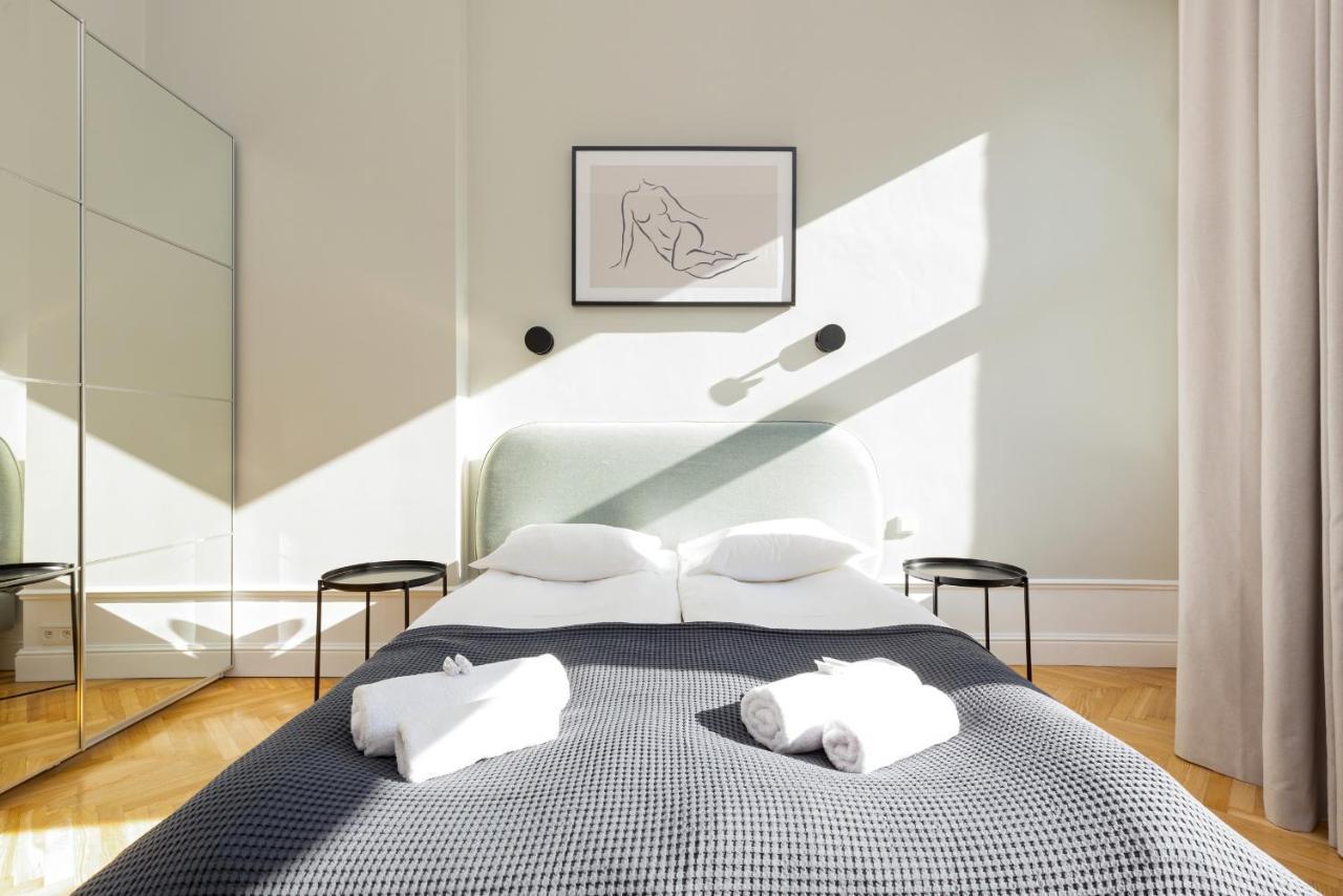 Boduena By Renters Prestige Apartment Warschau