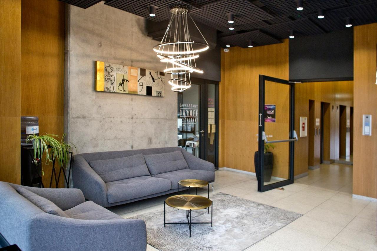 Wolska Serviced Apartment *