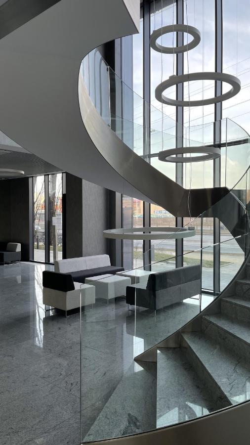 Prymasa Tysiaclecia 83a By Aparthouse Apartment