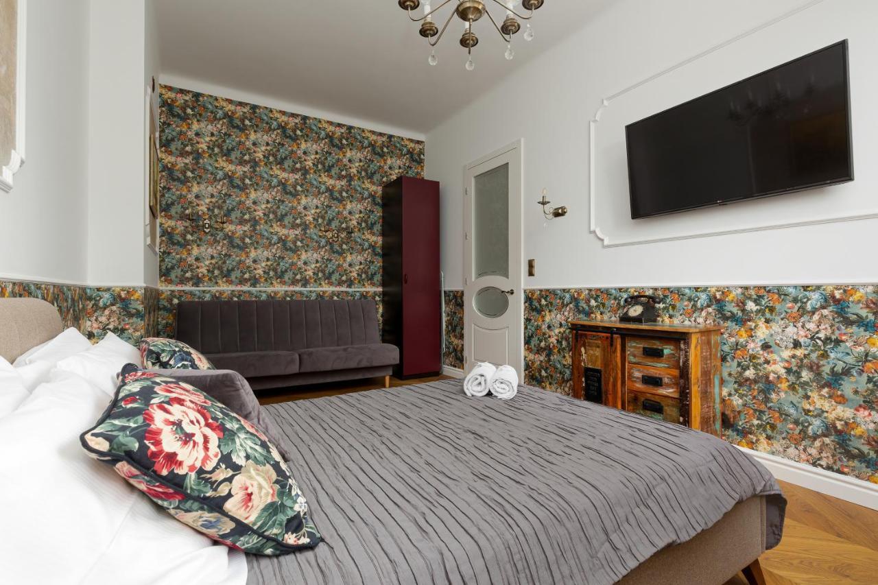 On The Square By Renters Apartament Warszawa