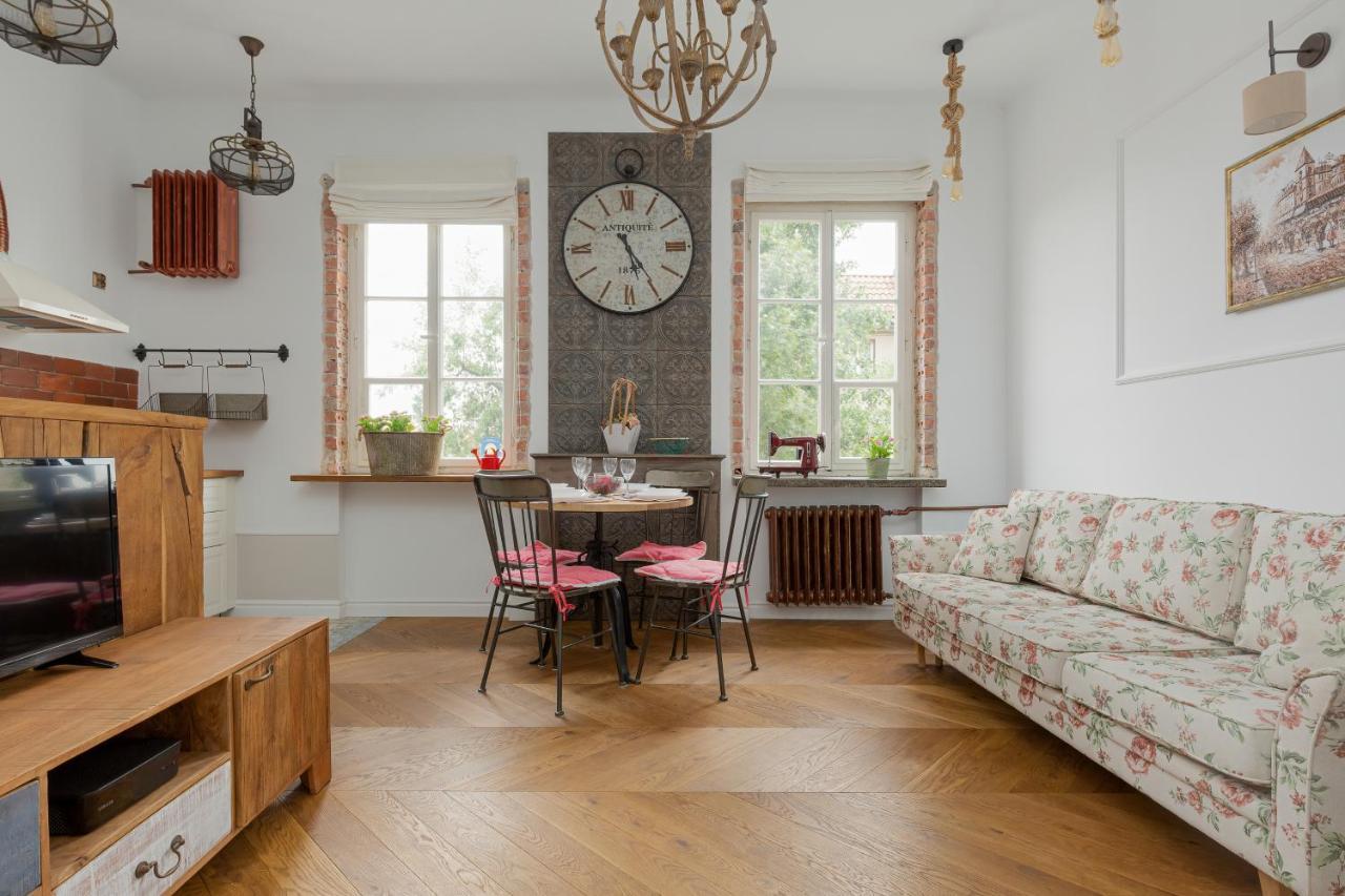 Apartament On The Square By Renters Warszawa