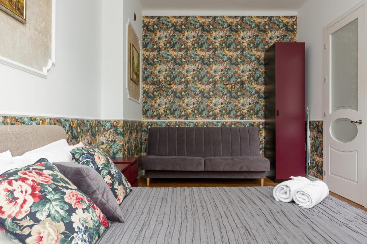 On The Square By Renters Apartament Warszawa