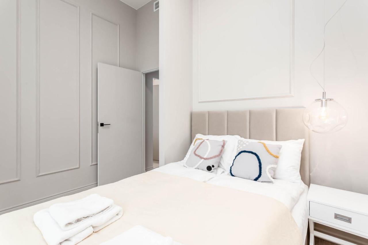 Rent Like - Elektrownia Powisle Premium *