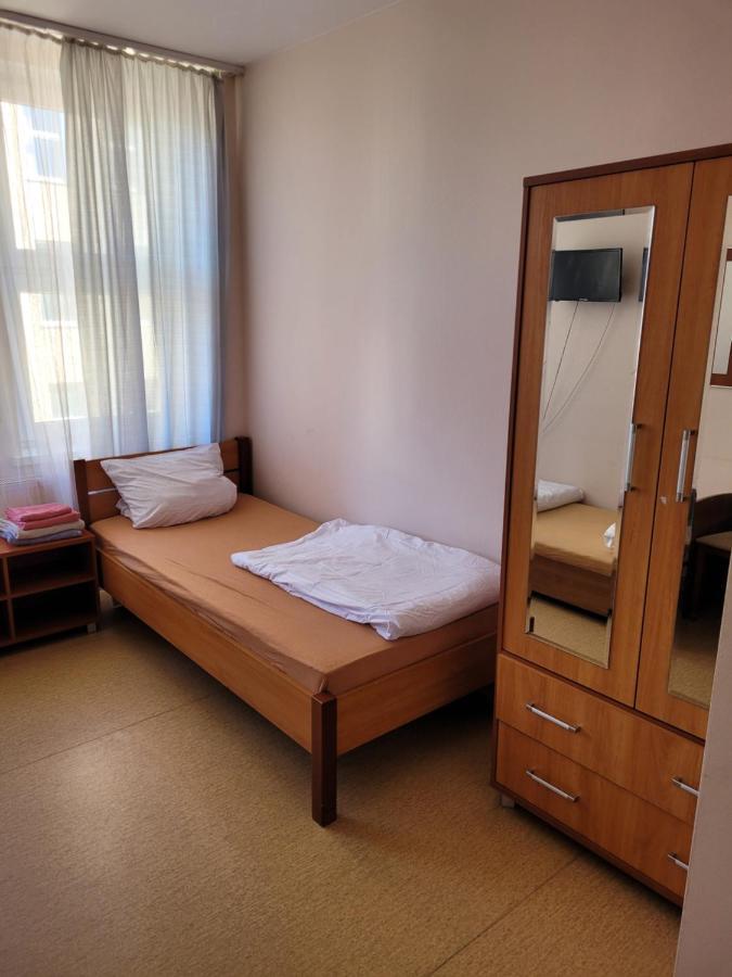Dom Opieki Nestor Hotel *