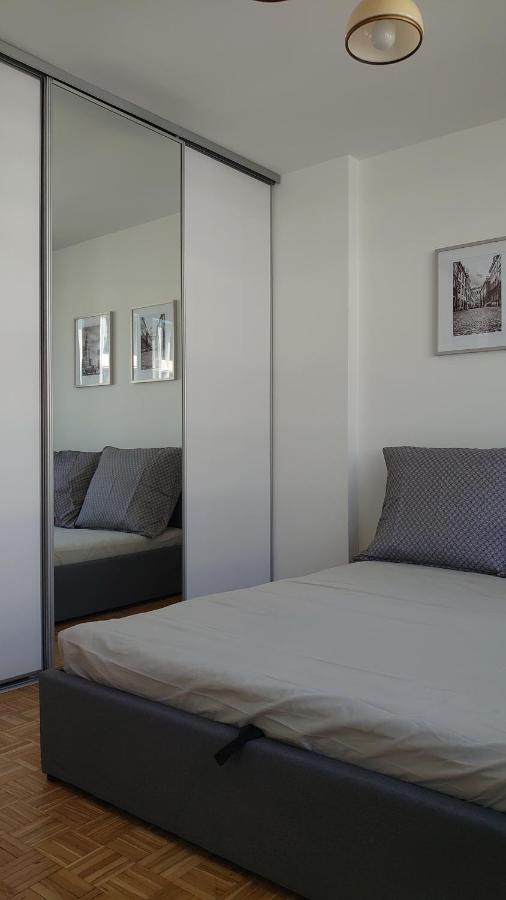 Wspolna Apartment *