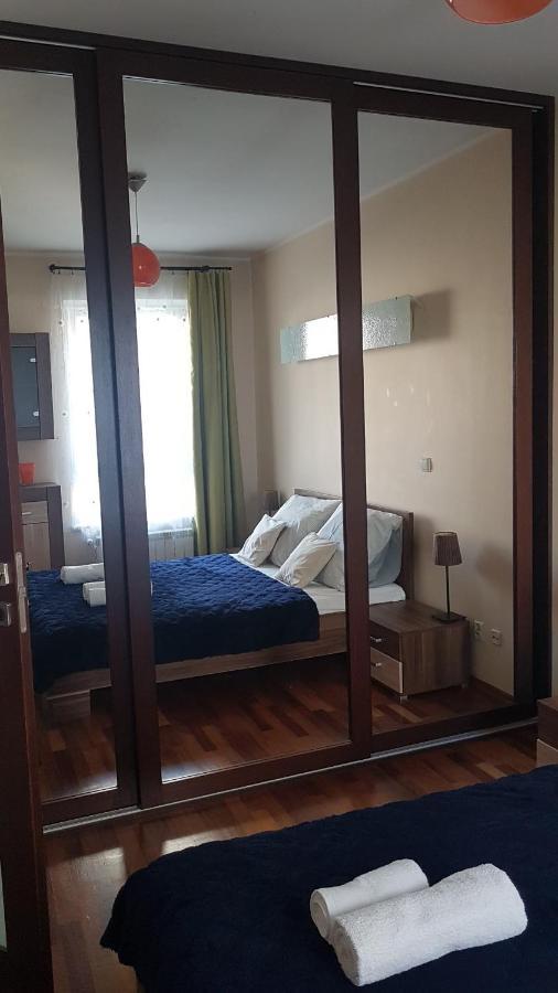 Apartament Z Balkonem Przy Parku Apartment Warsaw