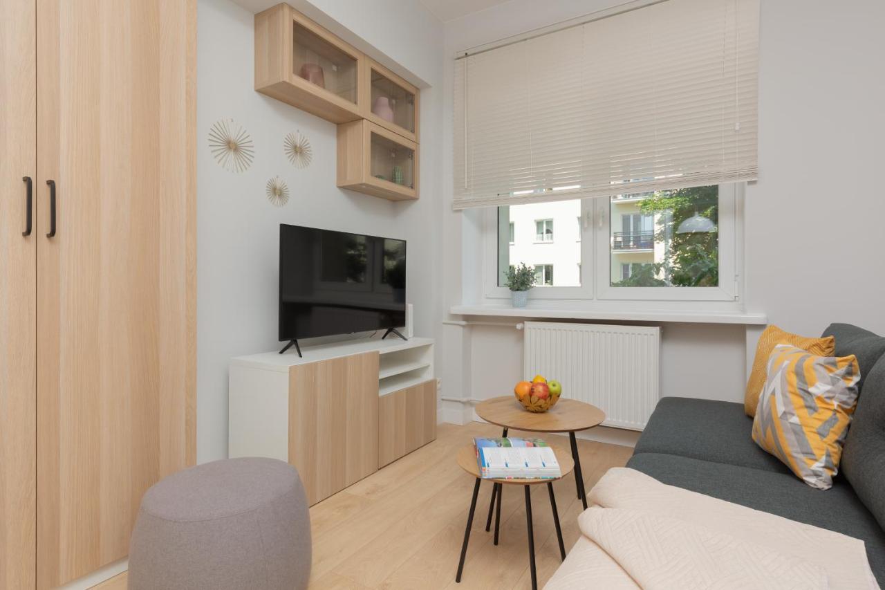 Apartment Karolkowa By Renters
