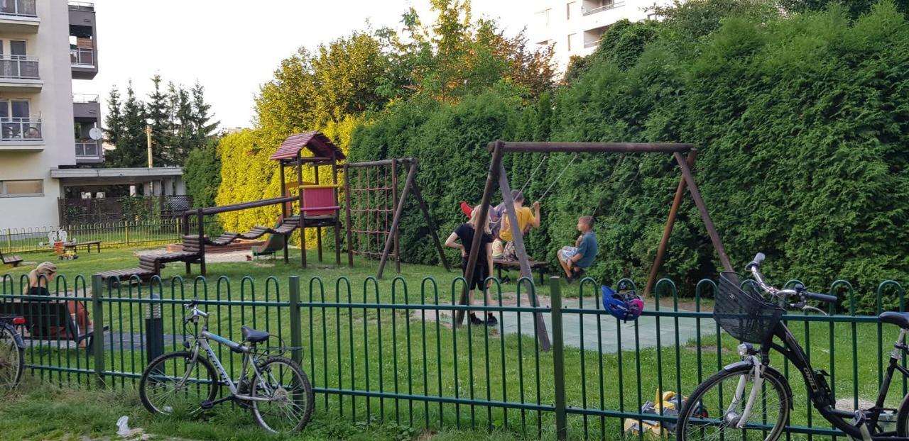 Apartament Z Balkonem Przy Parku Apartment