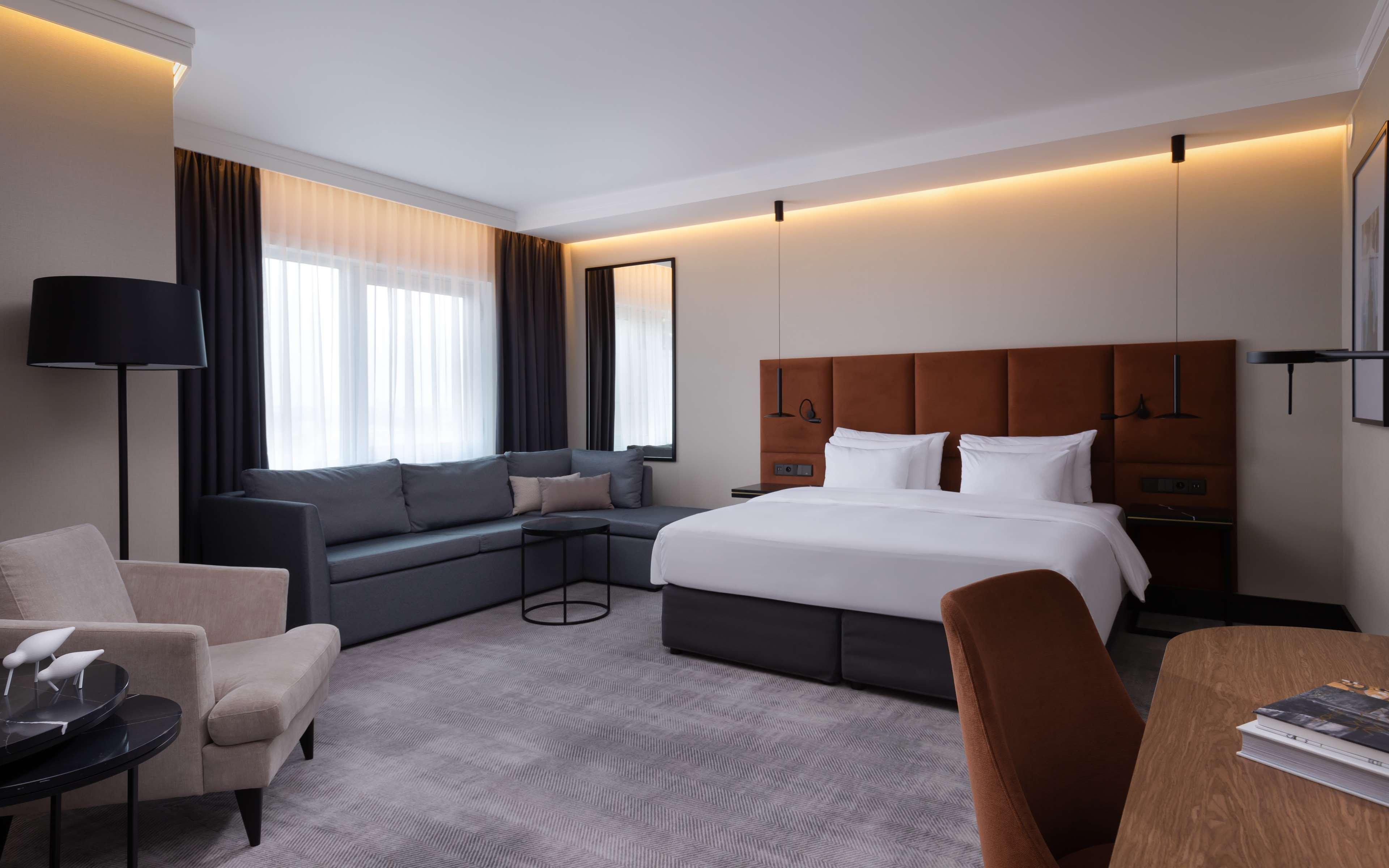 Radisson Collection Hotel, 5*