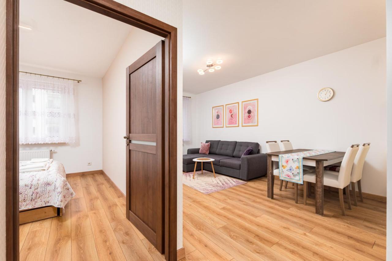 Jana Kazimierza 53 By Homeprime Apartment