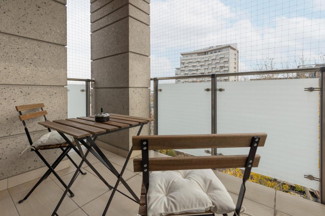 Srodmiescie Riverside Three-bedroom By Renters Varsóvia