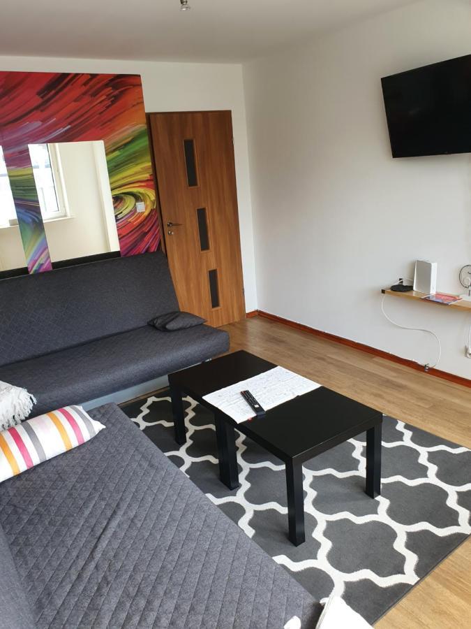 Apartamento Ohmyhome Zlota Colors