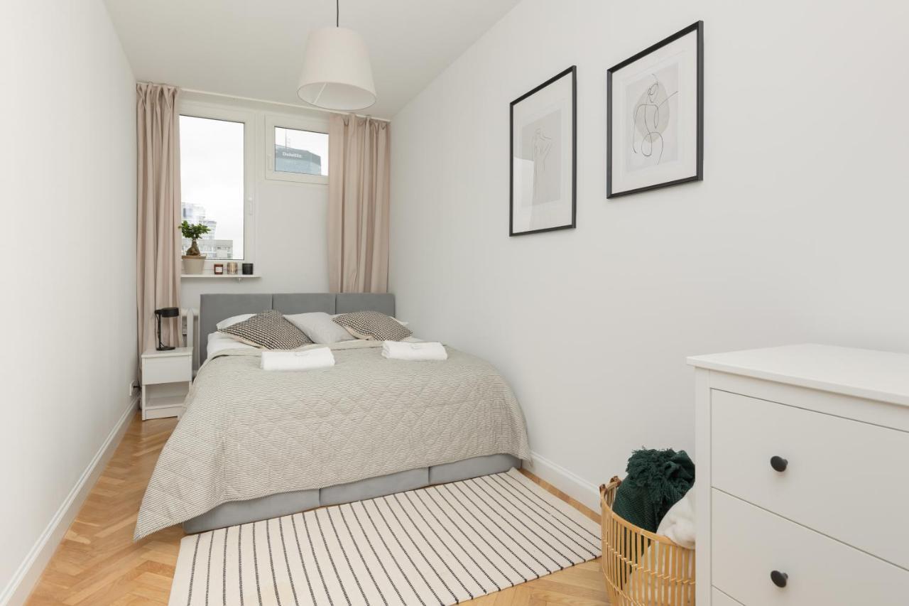 żelazna Business Wola By Renters Apartament *