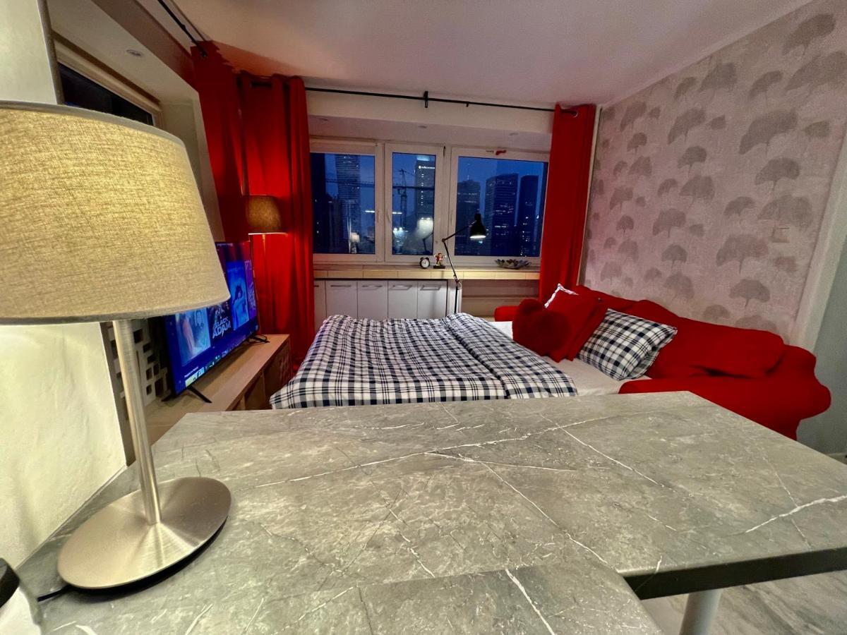 Apartament Metro Wifi 300mbs 65'tv Netflix Hbo Appletv+ *