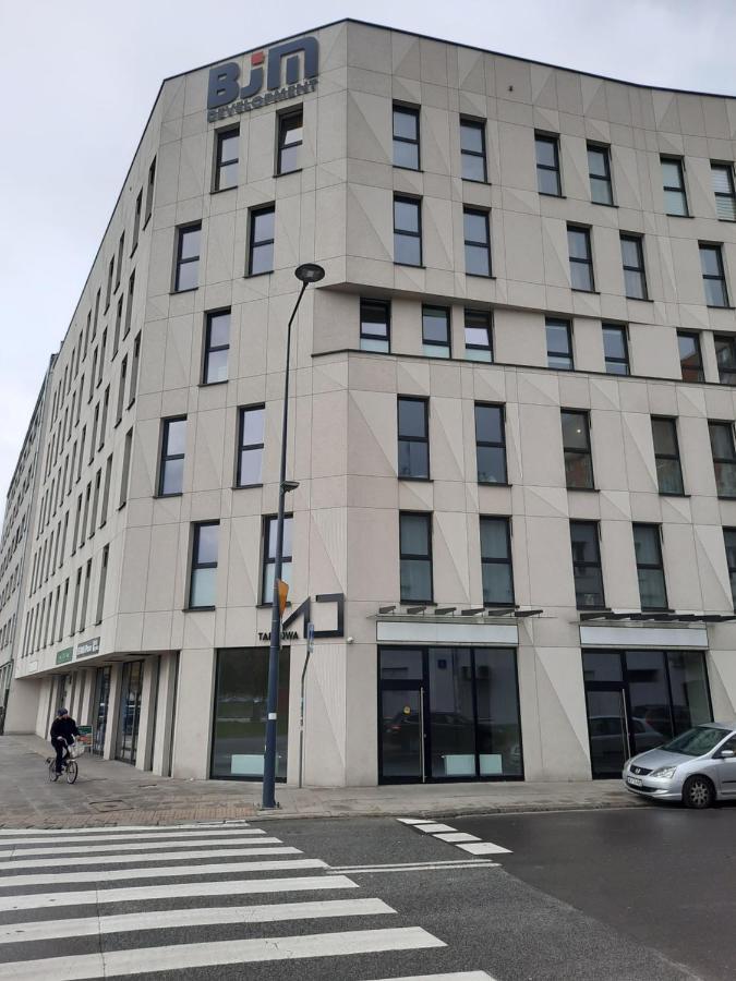 Apartament George Przy Stadionie Narodowym *
