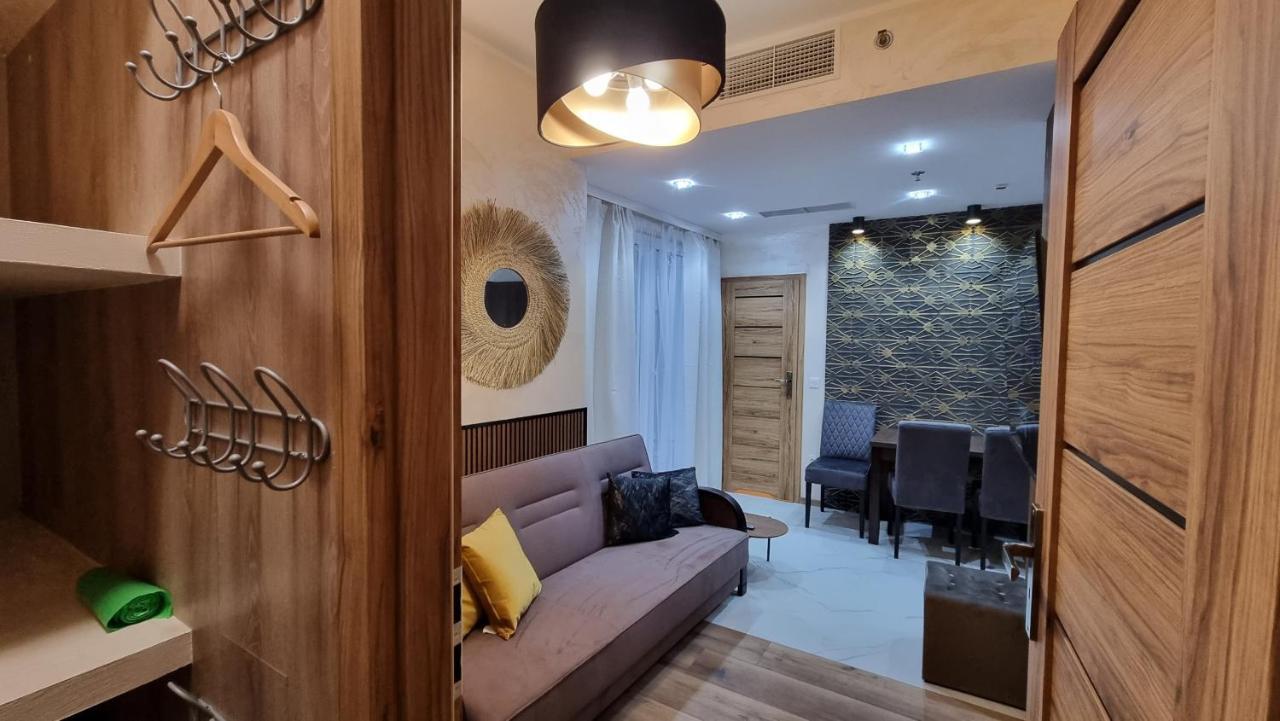 Luxury Seveeu