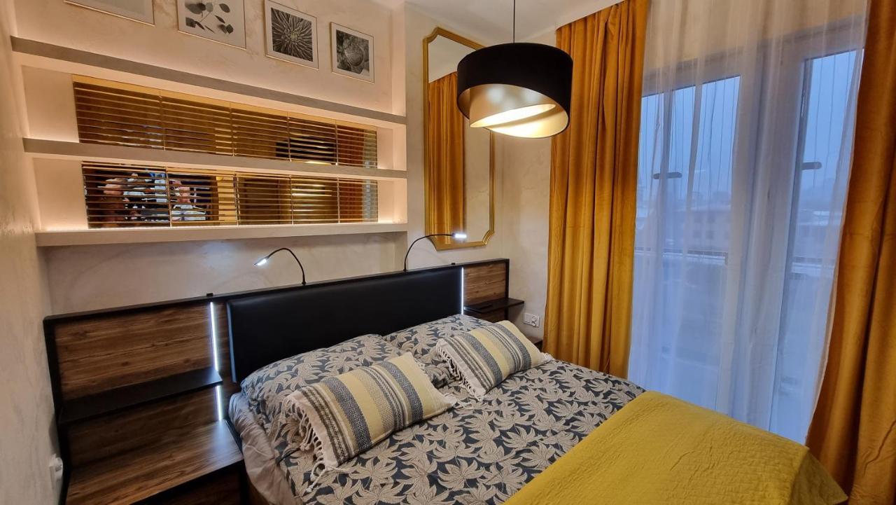 Luxury Seveeu Apartament