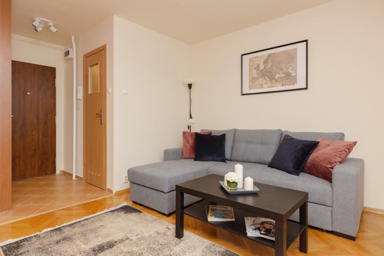 Apartment Karmelicka By Renters