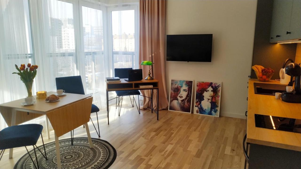 De Luxe * Warsaw