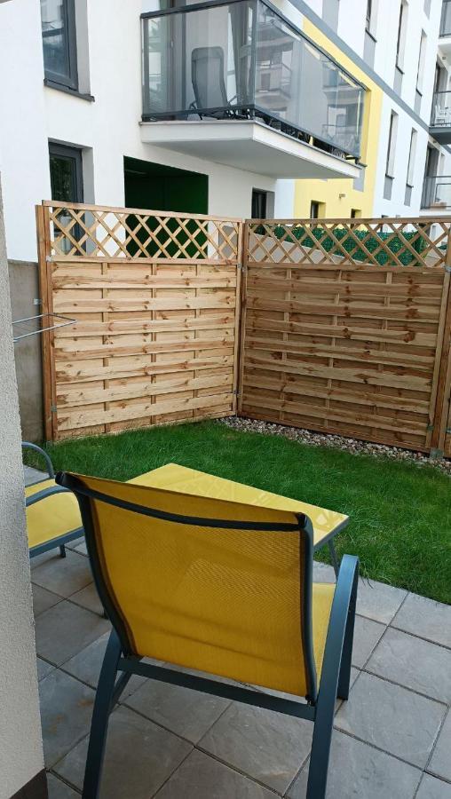 Apartament Z Ogrodkiem Na Warszawskiej Woli *