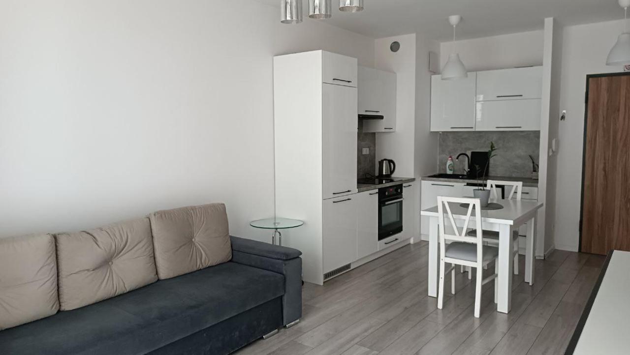 Z Ogrodkiem Na Warszawskiej Woli Apartament Warszawa