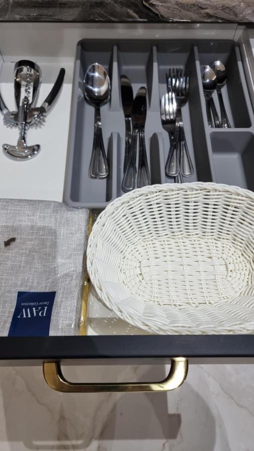 Luxury Seveeu Apartament