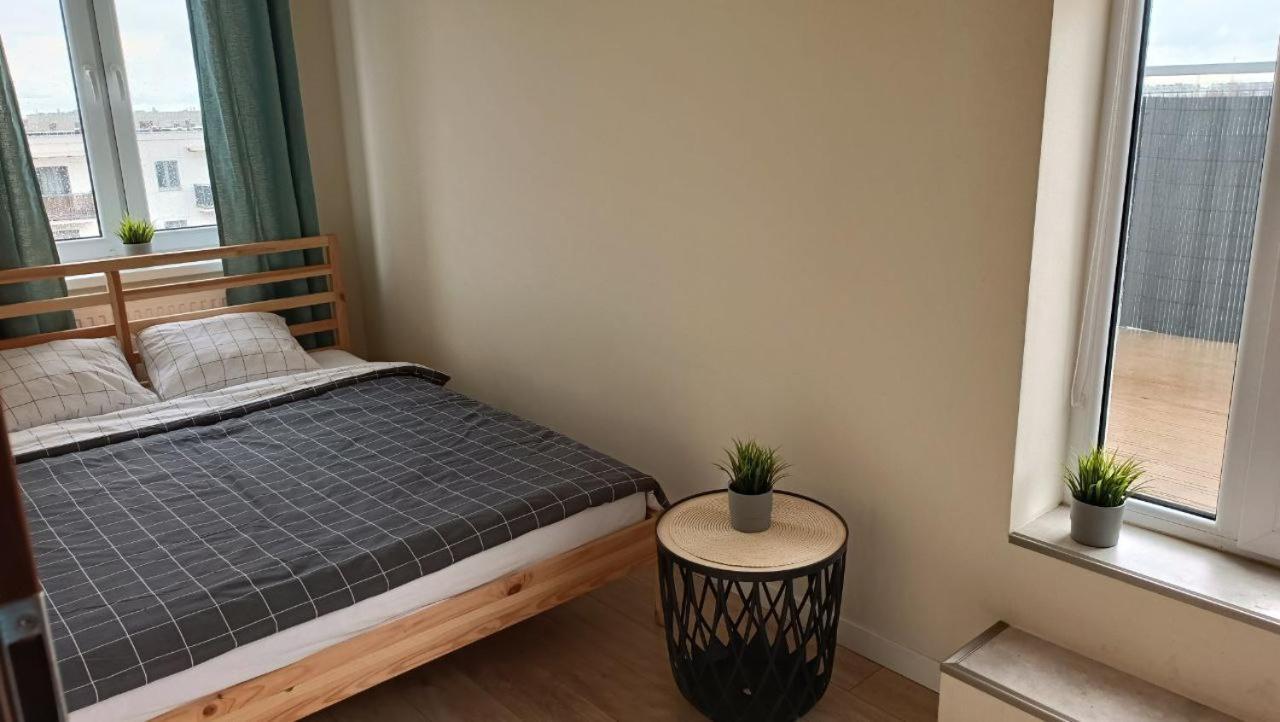 Cichy Apartament Z Klimatyzacja I Tarasem Warsaw
