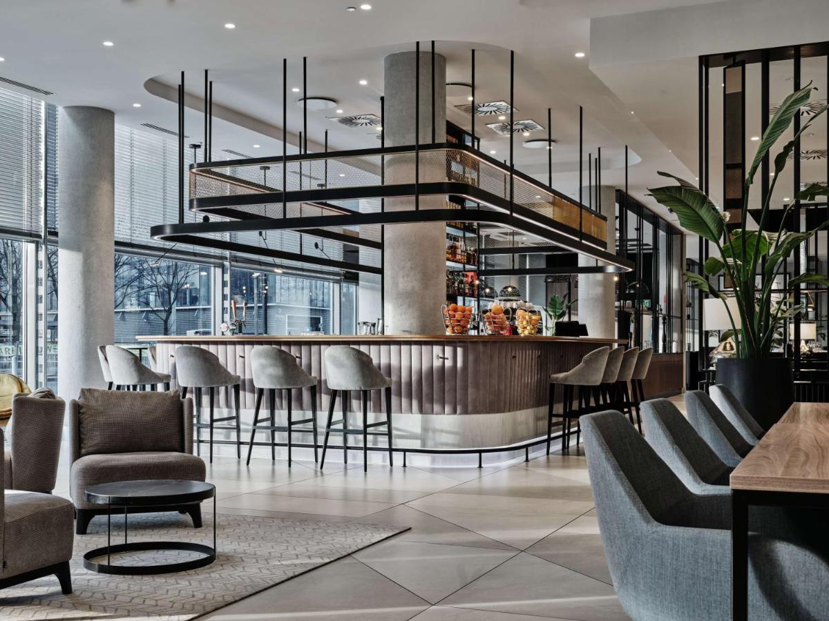 Radisson Collection Hotel, Hotel Warsaw