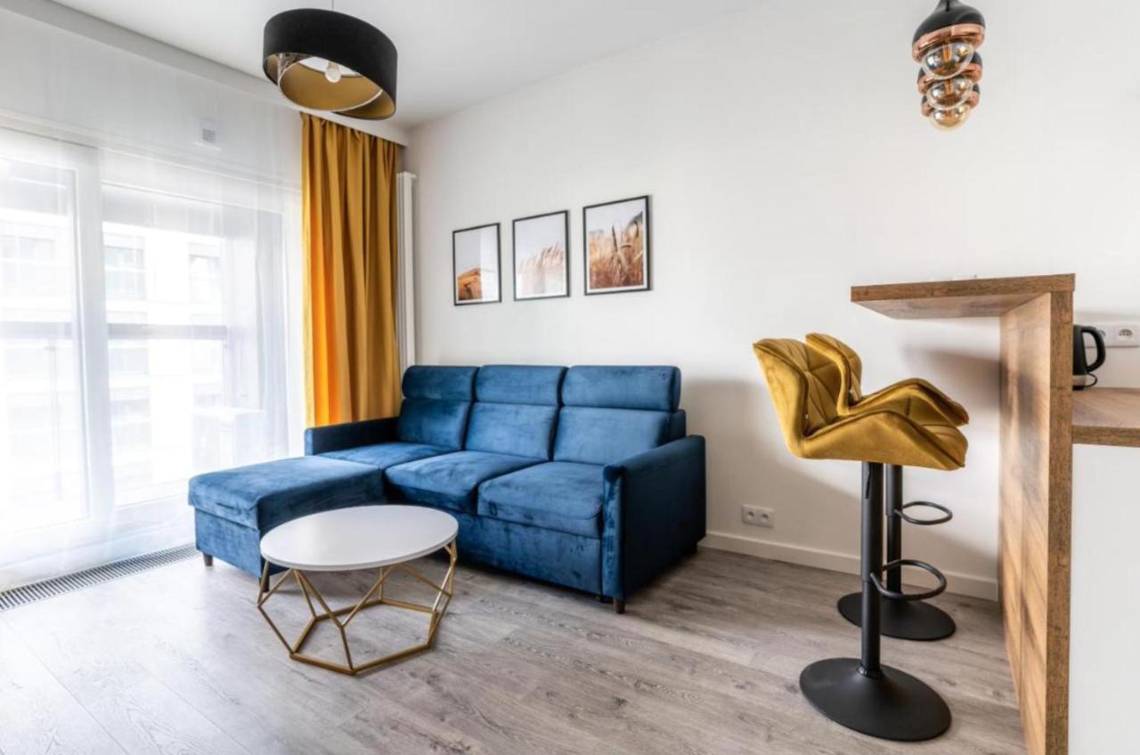 Golden - Mennica Apartamento *