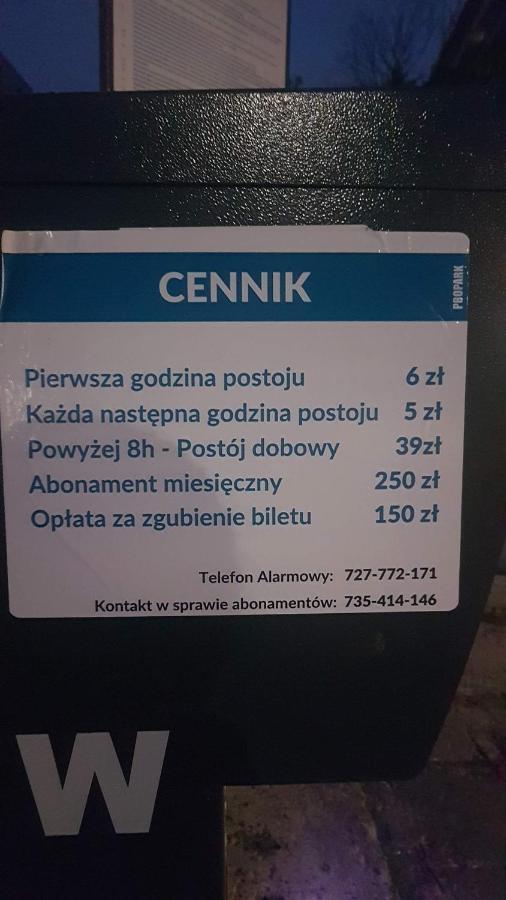 Apartament Z Balkonem Przy Parku Warsaw