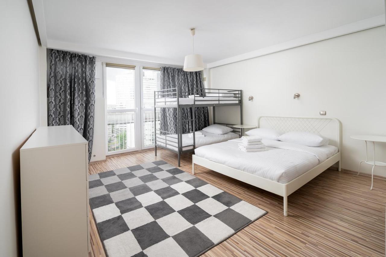 Krochmalna Red Apartment *