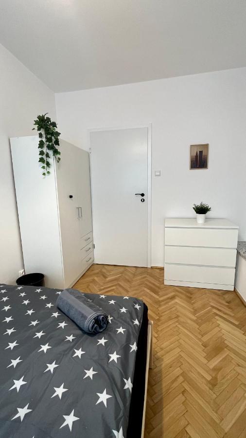 Hostel Krucza *
