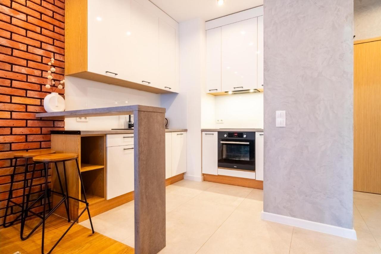 Apartamentysnu, Wola Premium Iii Z Parkingiem Apartament