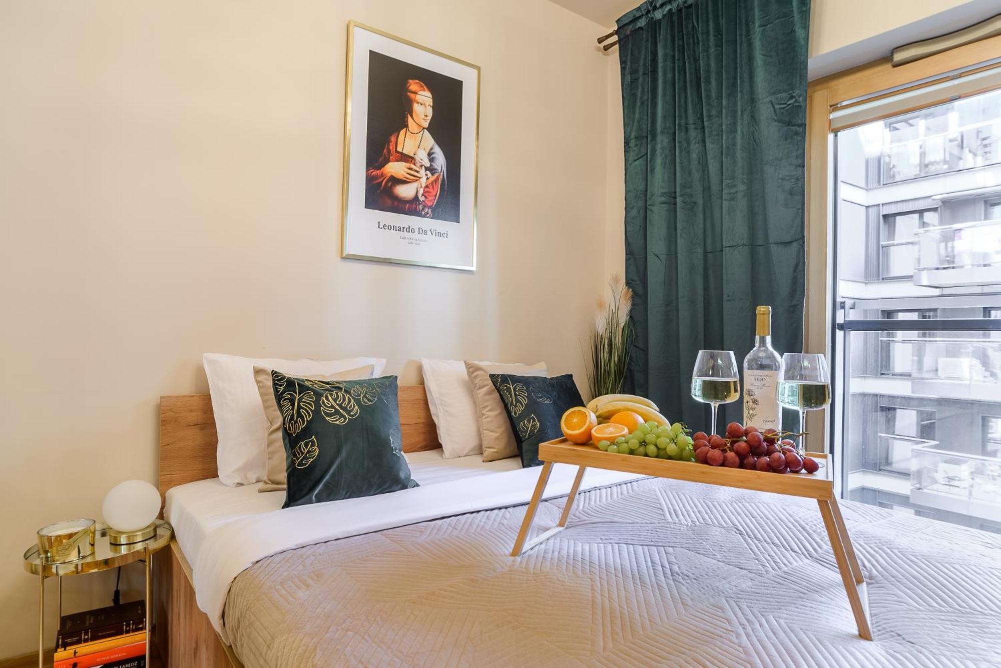 Apartment Lumina Premium Near Mennica