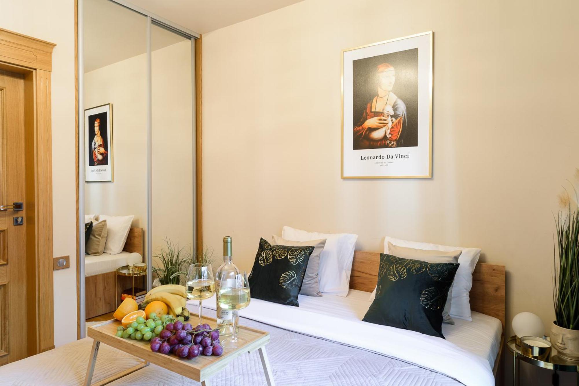 Apartment Lumina Premium Near Mennica Warschau