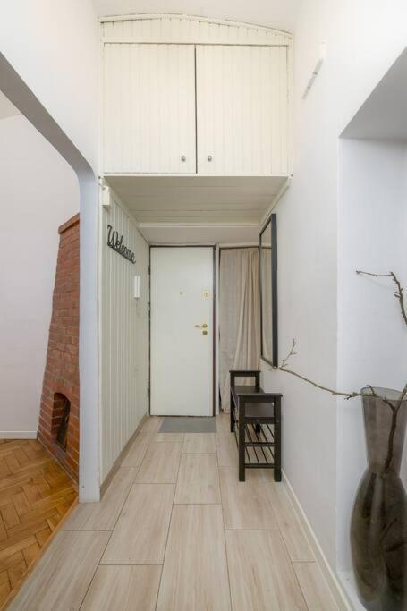 Apartment Charismatic In A Tenement House By Ecru Wwa62 *